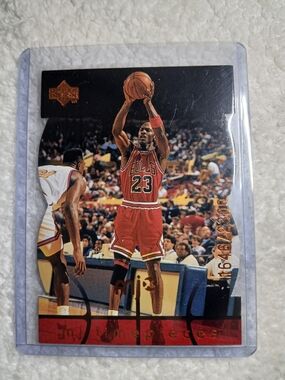 1998-99 Upper Deck MJx Michael Jordan Timepieces Red card Limited to 2,300.